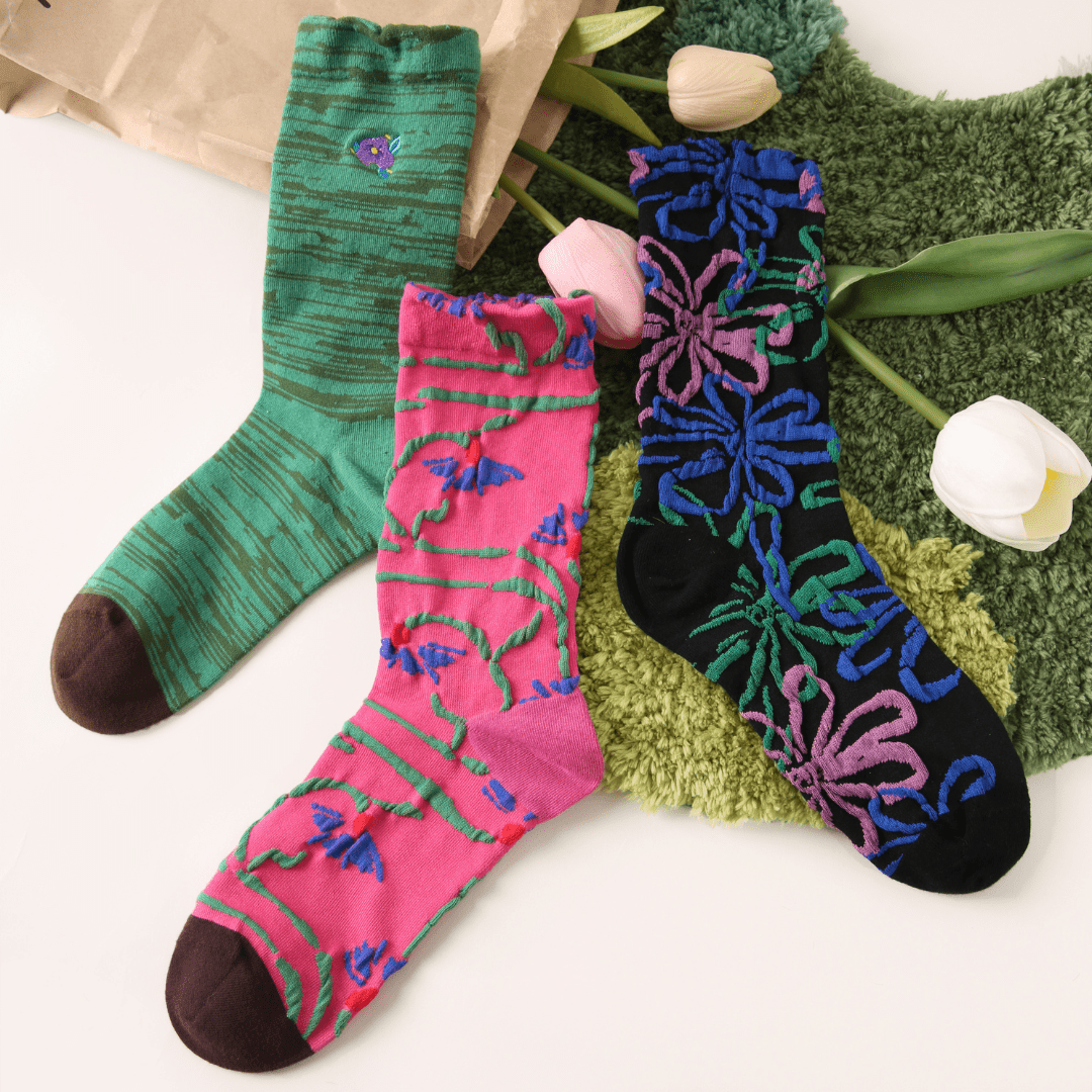 Renaissance Socks Crew Socks 4-10 3-Pack Women's Colorful Floral Crew Socks