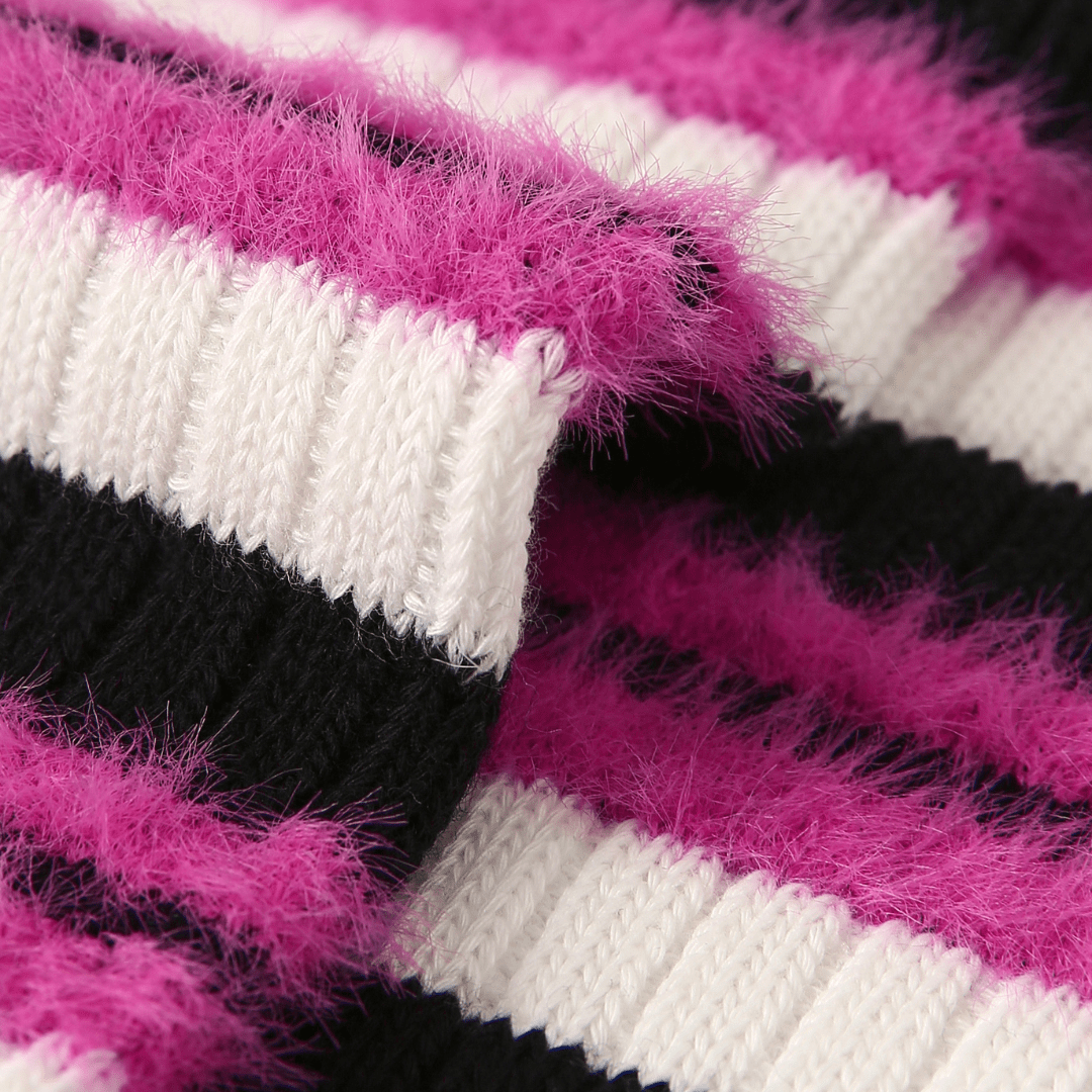 Renaissance Socks Crew Socks 35-39 Fuzzy Striped Crew Socks