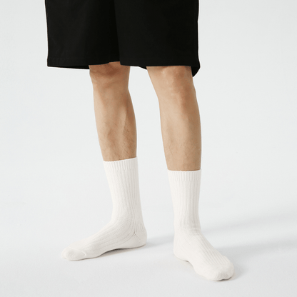 Renaissance Socks Crew Socks Men's White Textured Crew Socks