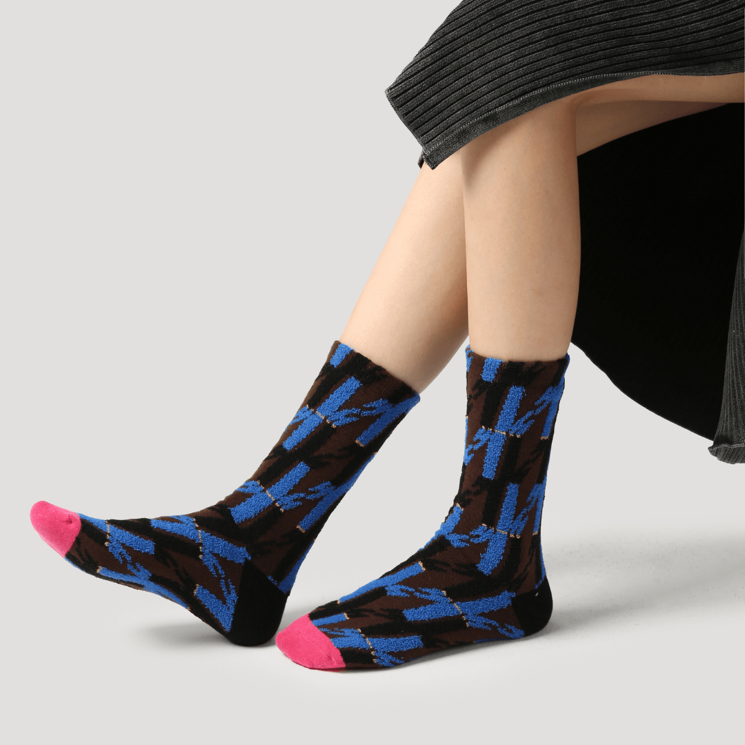 Renaissance Socks Crew Socks 35-39 Midnight Houndstooth Wooly Socks