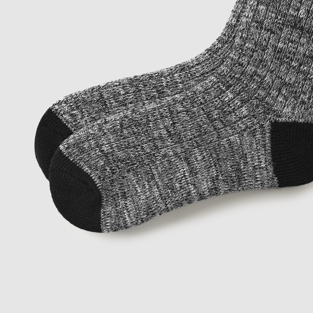 Renaissance Socks Crew Socks 35-39 Textured Lightweight Socks - Gray with Black