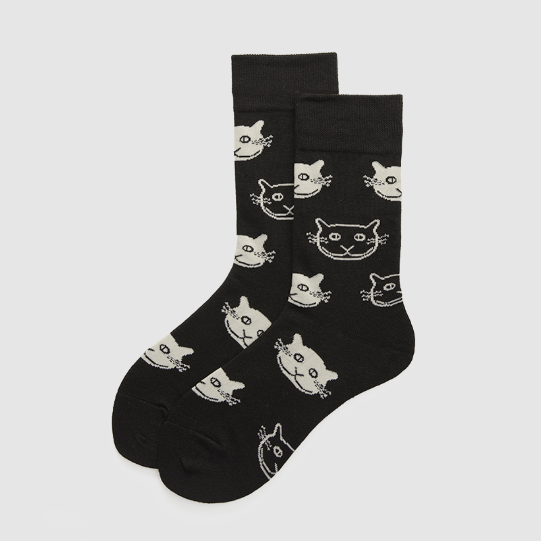 Renaissance Socks Crew Socks 4-10 Women's Black & White Cat Crew Socks