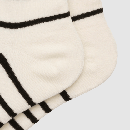 Renaissance Socks Crew Socks 4-10 Women's Black & White Striped Crew Socks