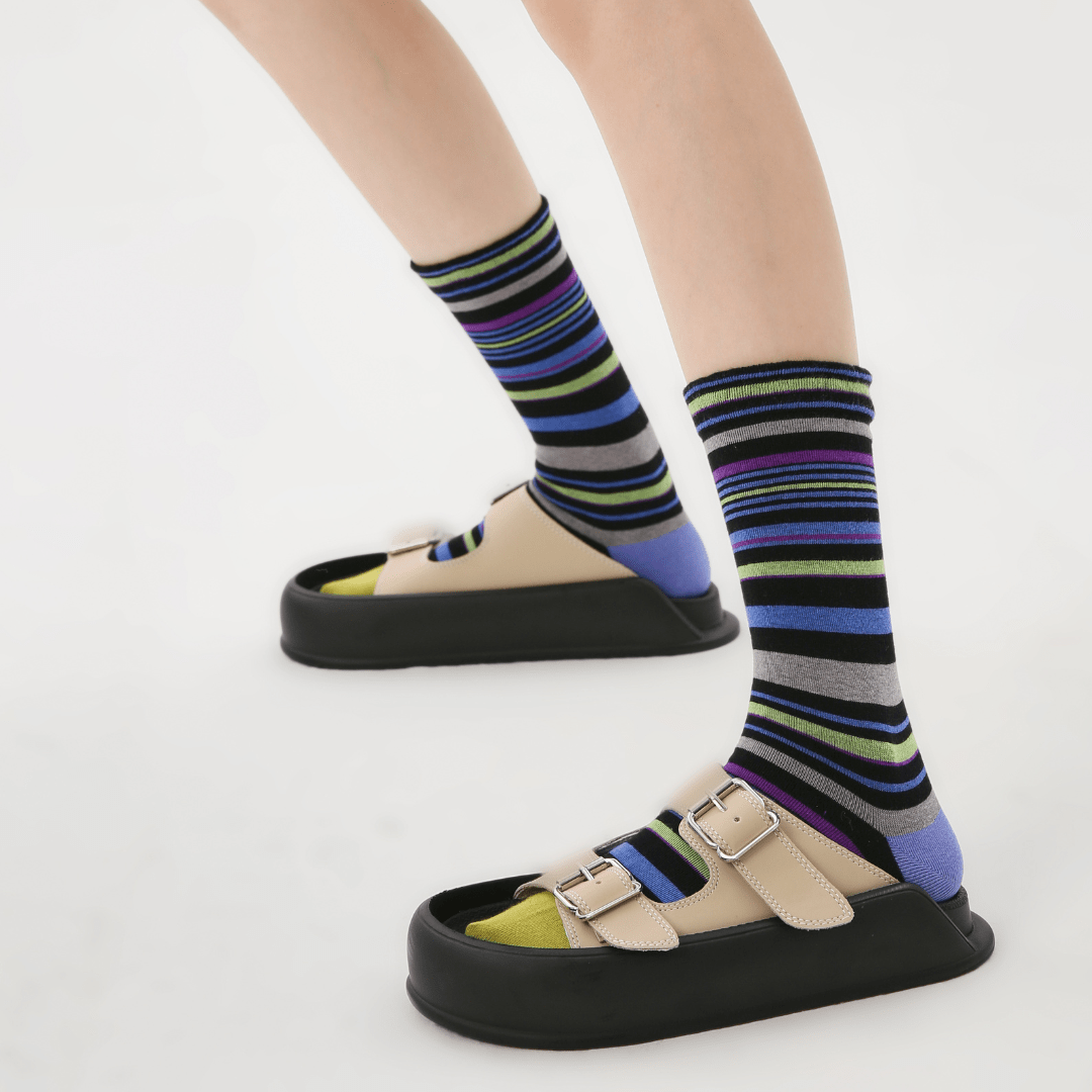 Renaissance Socks Crew Socks Women's Purple Striped Crew Socks