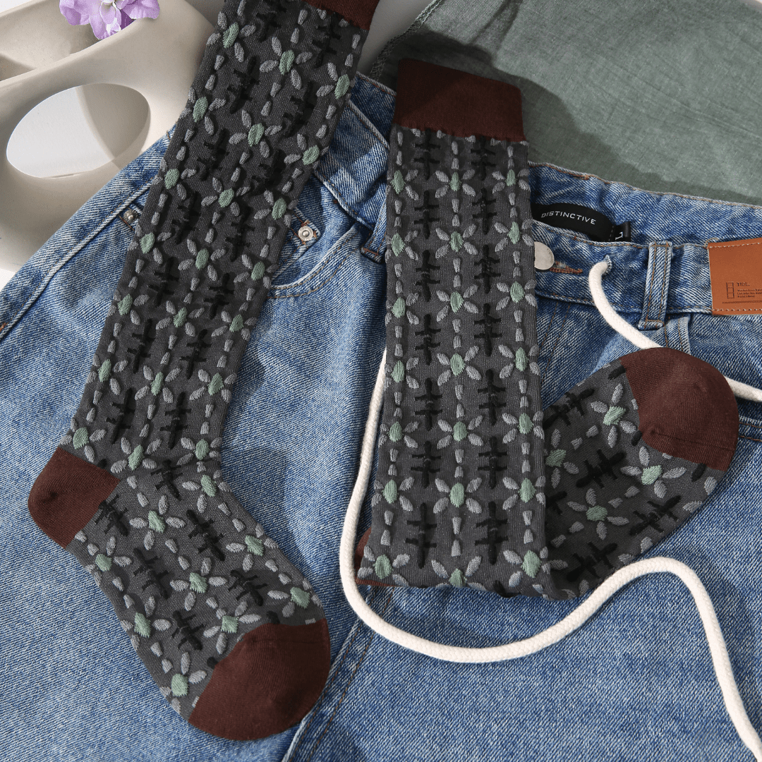 Renaissance Socks Knee-high Socks 35-39 Whispers of Wind Knee-high Socks